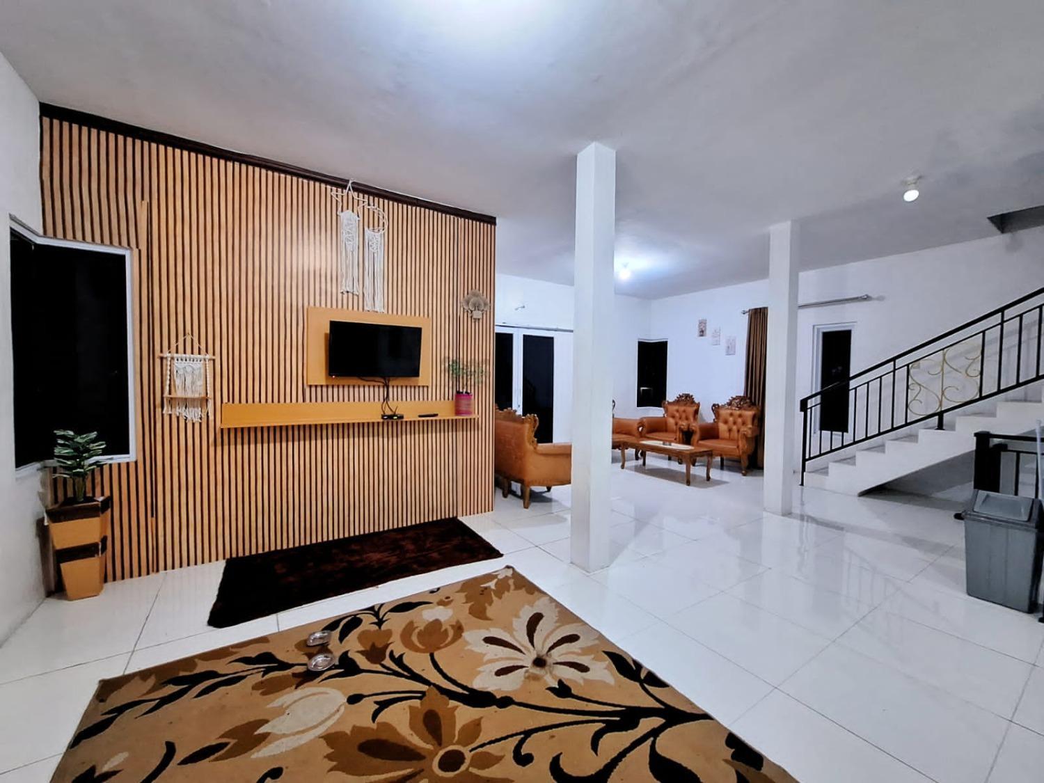 Villa Putih Cisarua Exterior photo